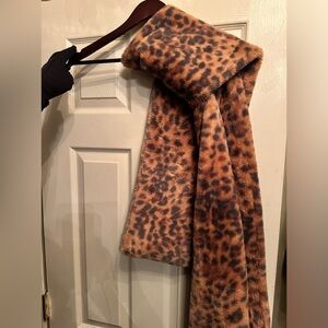 Leopard print shawl